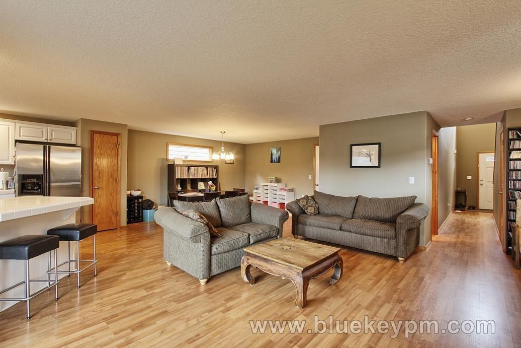 4018 Ne 91st St - Photo 7 of 20