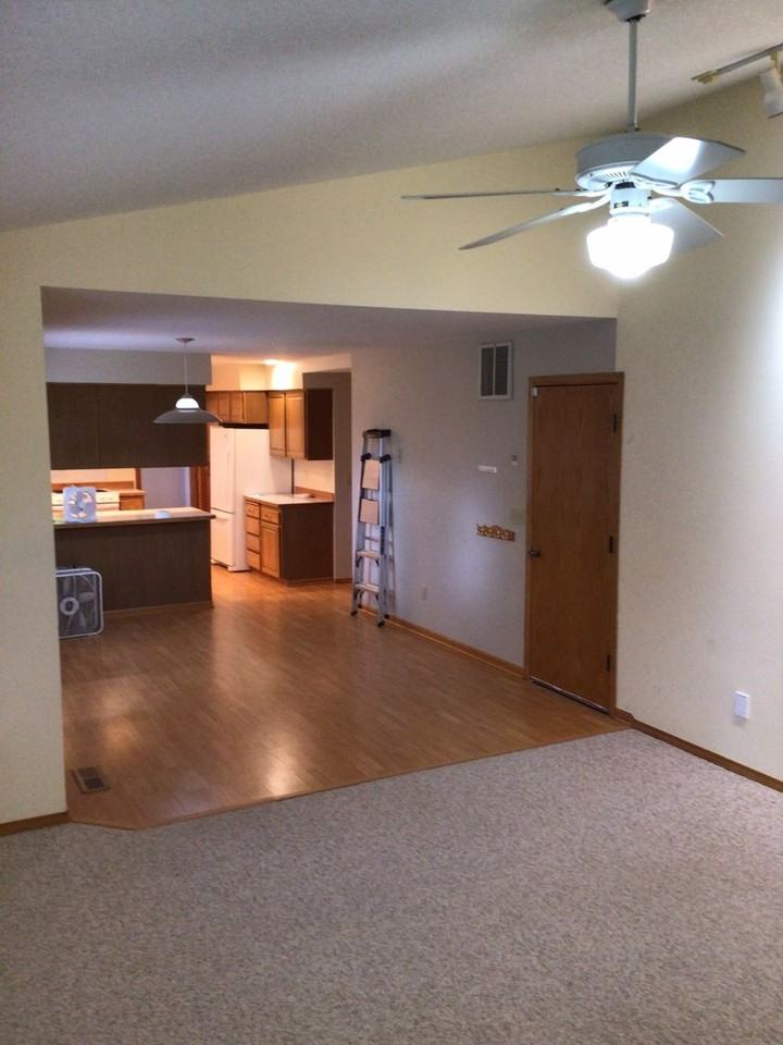15215 Ne 7th St - Photo 6 of 16