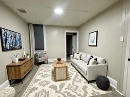featured image of 643 Lincoln St