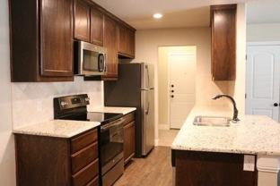 8025-8027 Marydean - Photo 1 of 1