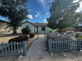 736 W Pine St - Photo 1 of 1