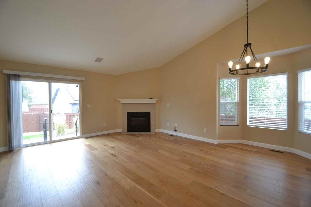 12307 Sleeping Bear Rd - Photo 3 of 23