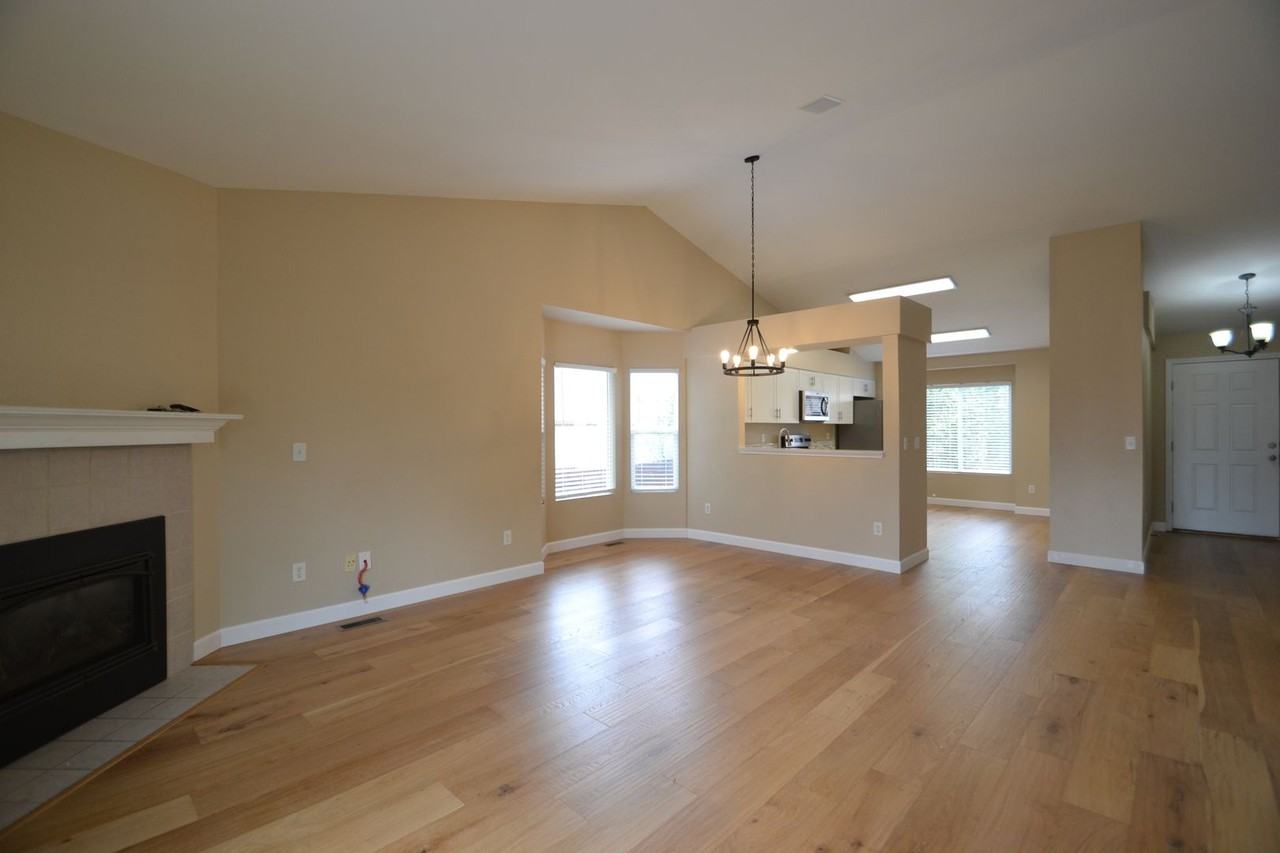 12307 Sleeping Bear Rd - Photo 4 of 23