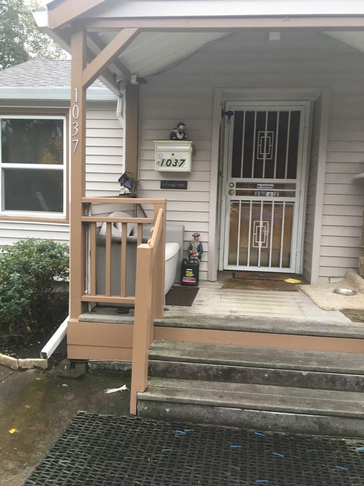 1037 Ne 104th Ave - Photo 7 of 20