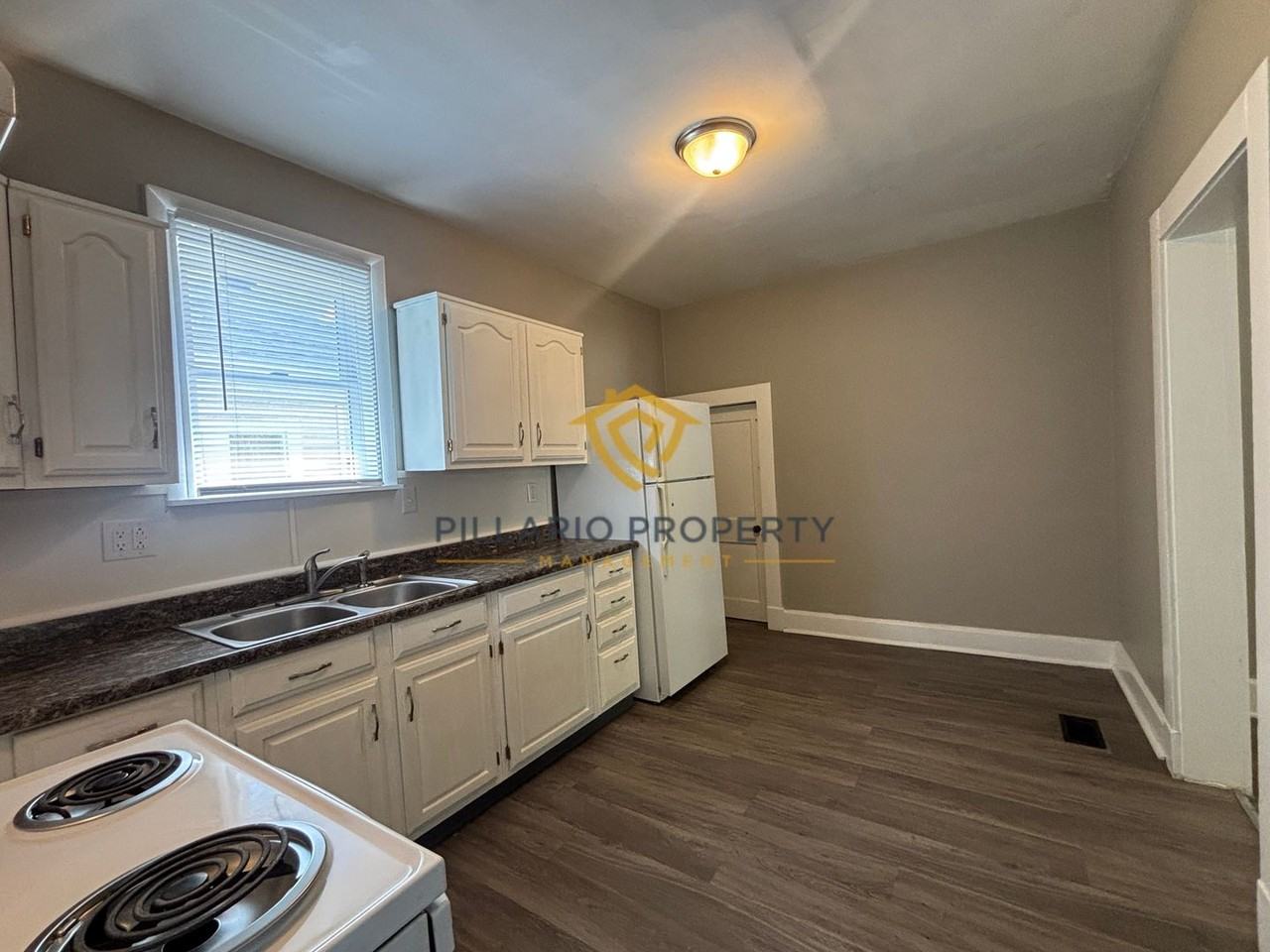 1215 N Kealing Ave - Photo 2 of 16