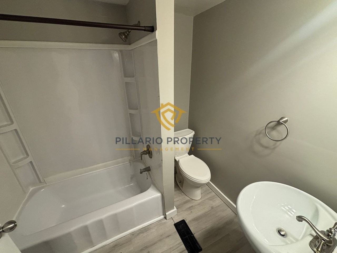 1215 N Kealing Ave - Photo 5 of 16