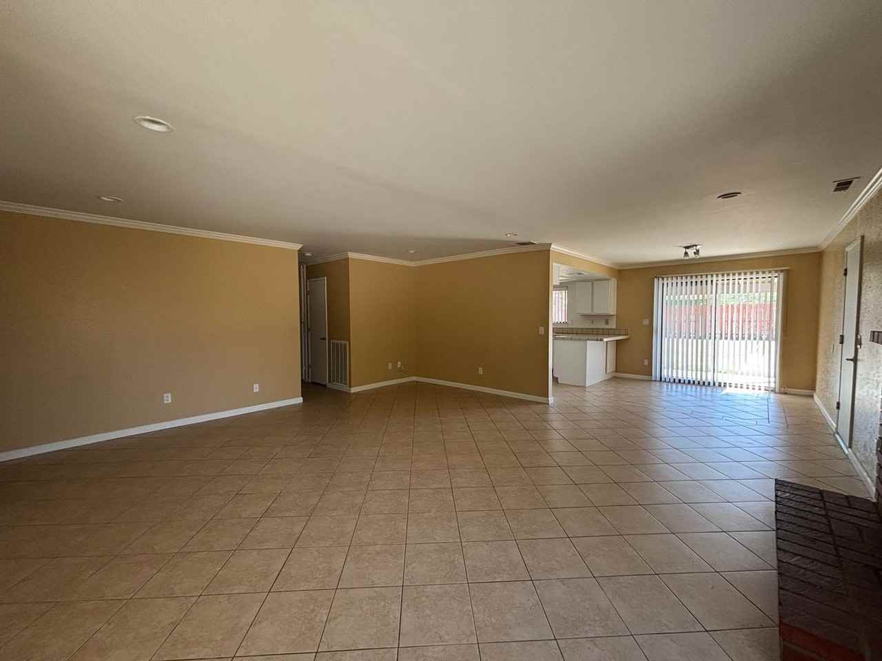 10116 E Avenue S2 #2 - Photo 7 of 34