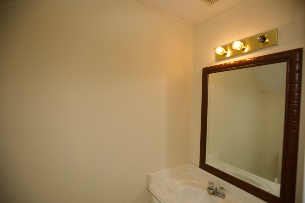8260 Max Ct - Photo 7 of 18