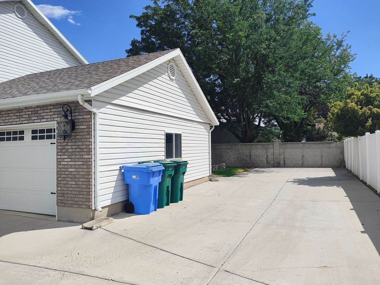 3253 W 11975 S - Photo 2 of 45