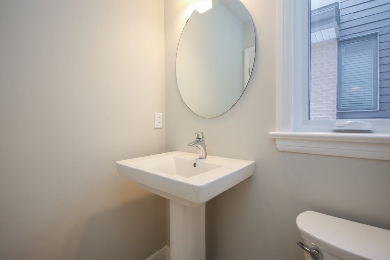 74 Michael Stoqua Street - Photo 4 of 44