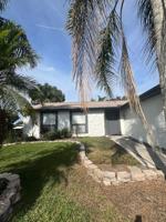 featured image of 552 Hammock Dr