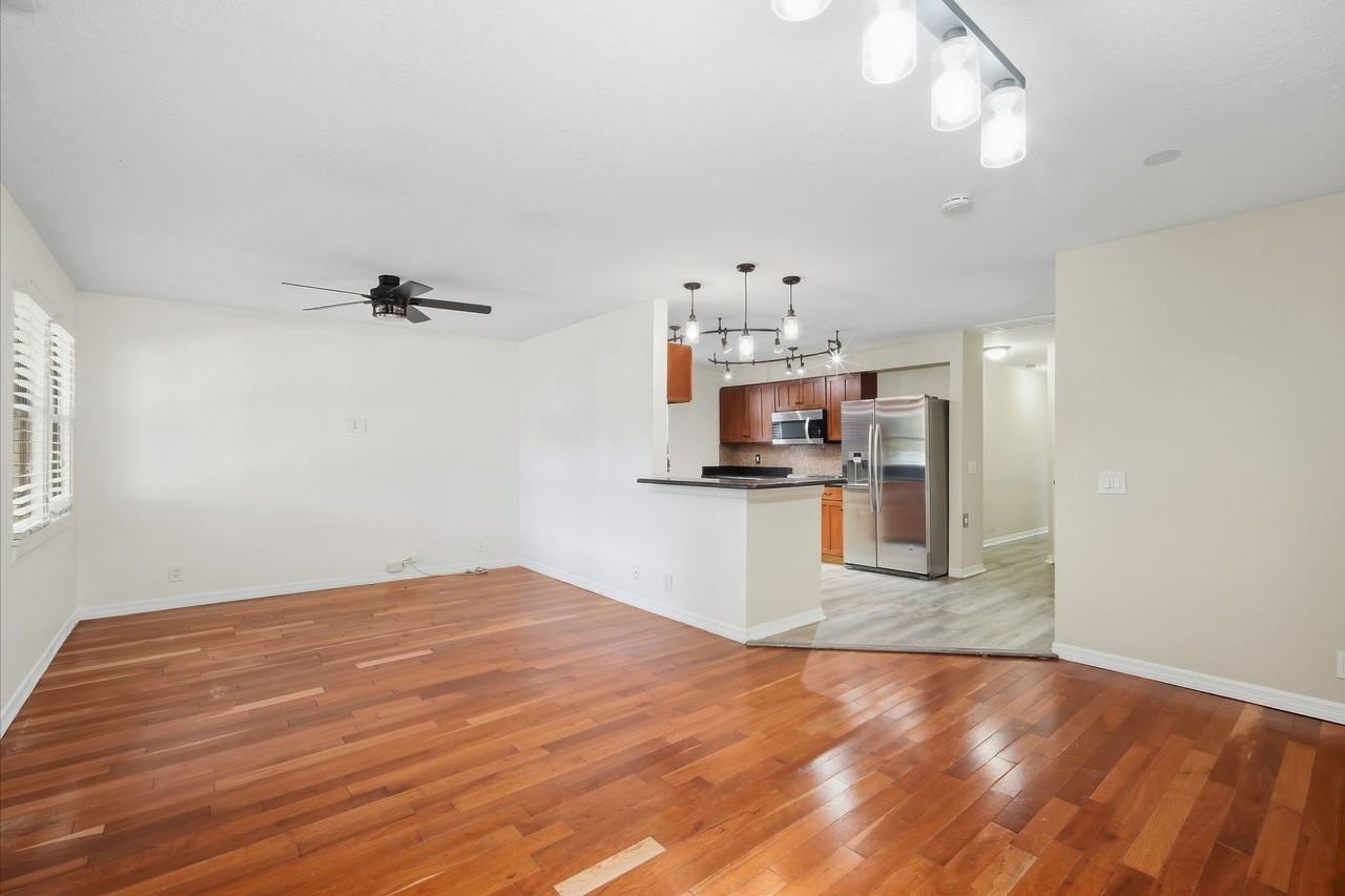 2117 W Palmetto St - Photo 4 of 25