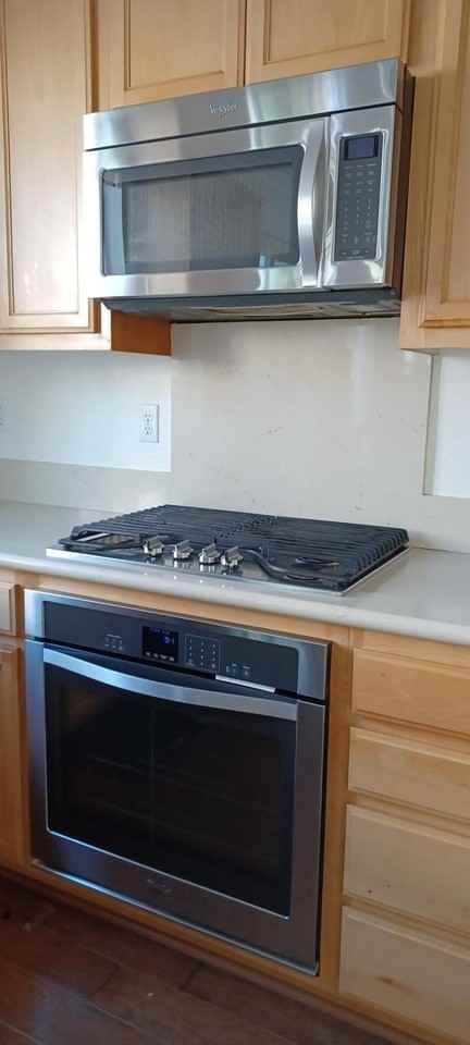 125 Caspian Way - Photo 6 of 26