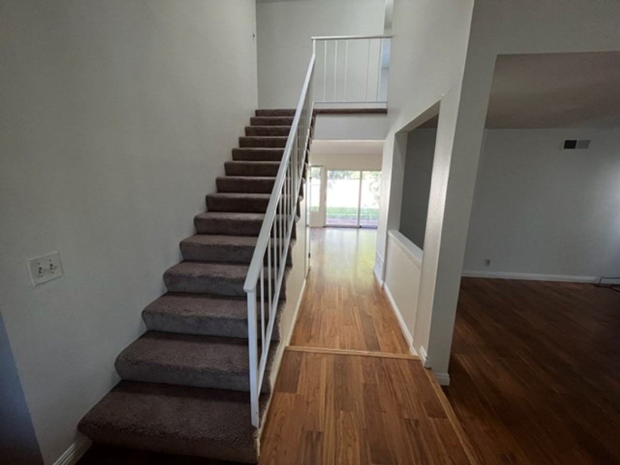 8871 Henton Dr - Photo 3 of 31