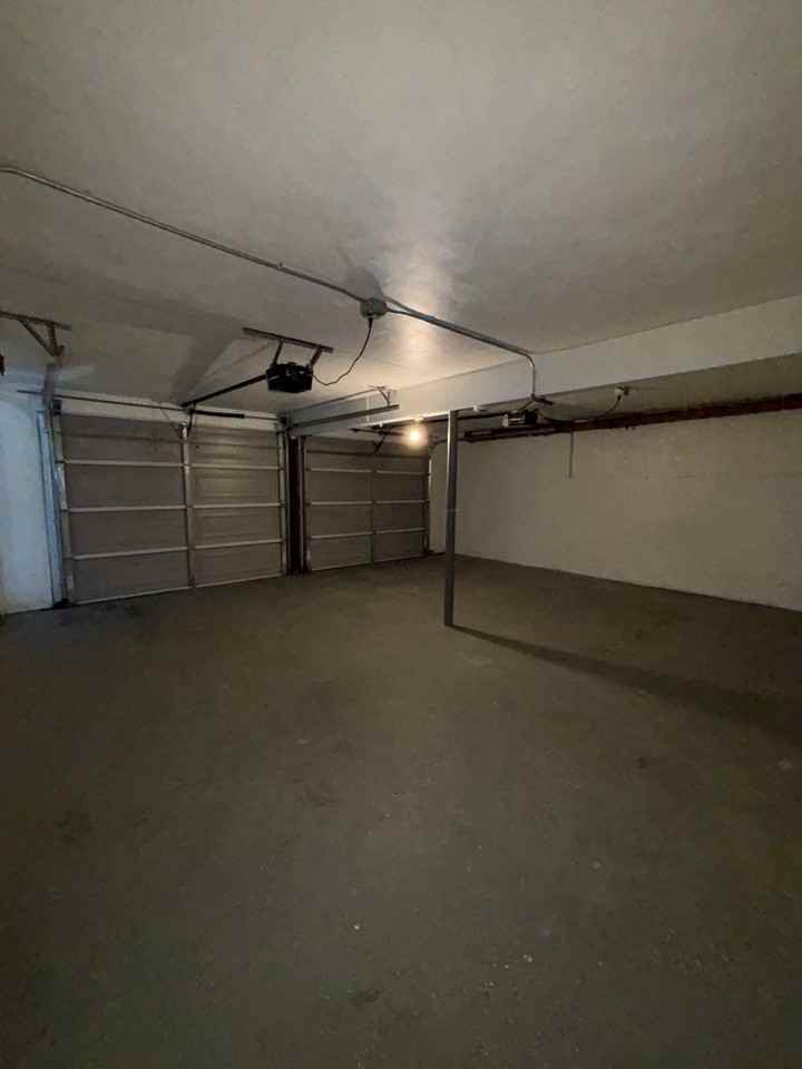 233 4th Ave - Photo 7 of 50