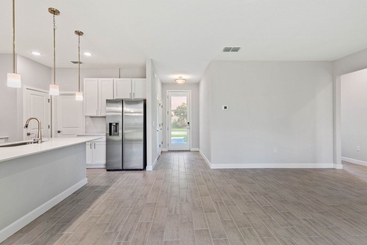 7722 Franzino Ave - Photo 6 of 12