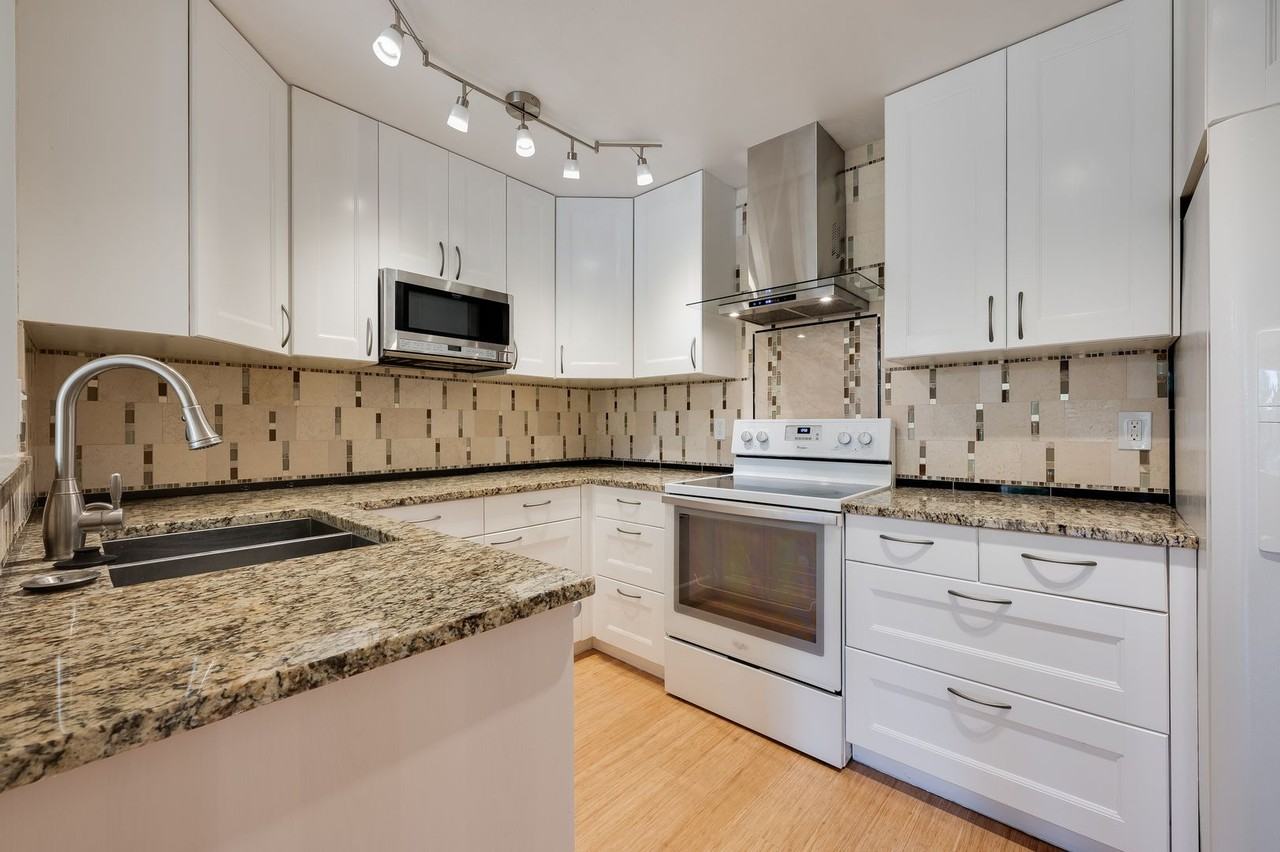 4152 Providence Point Dr Se #104 - Photo 5 of 17