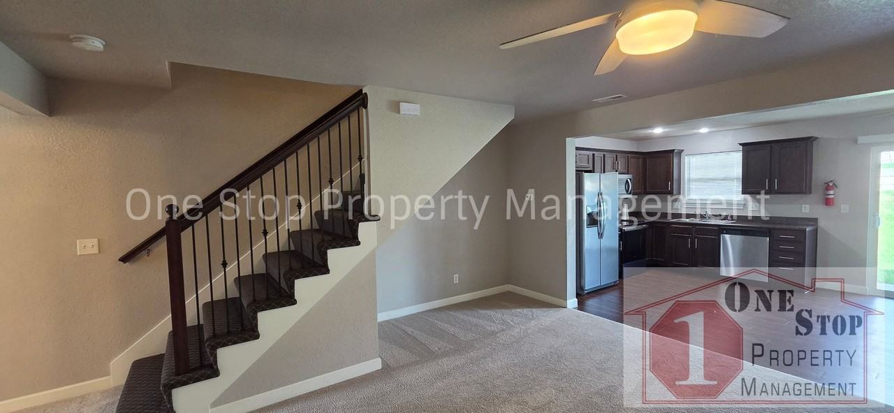 260 Pointe Ln - Photo 5 of 23