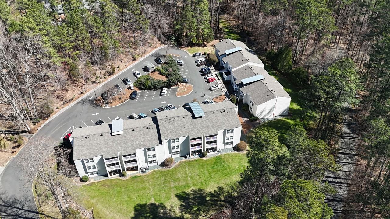 26 Holland Dr - Photo 2 of 29