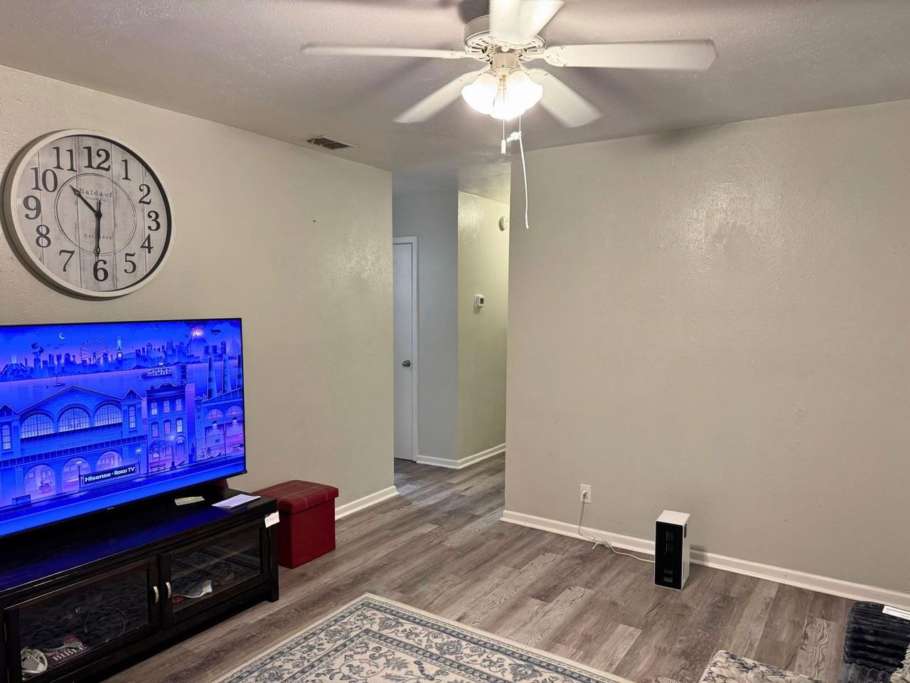 1401 E Cortez Dr - Photo 2 of 21