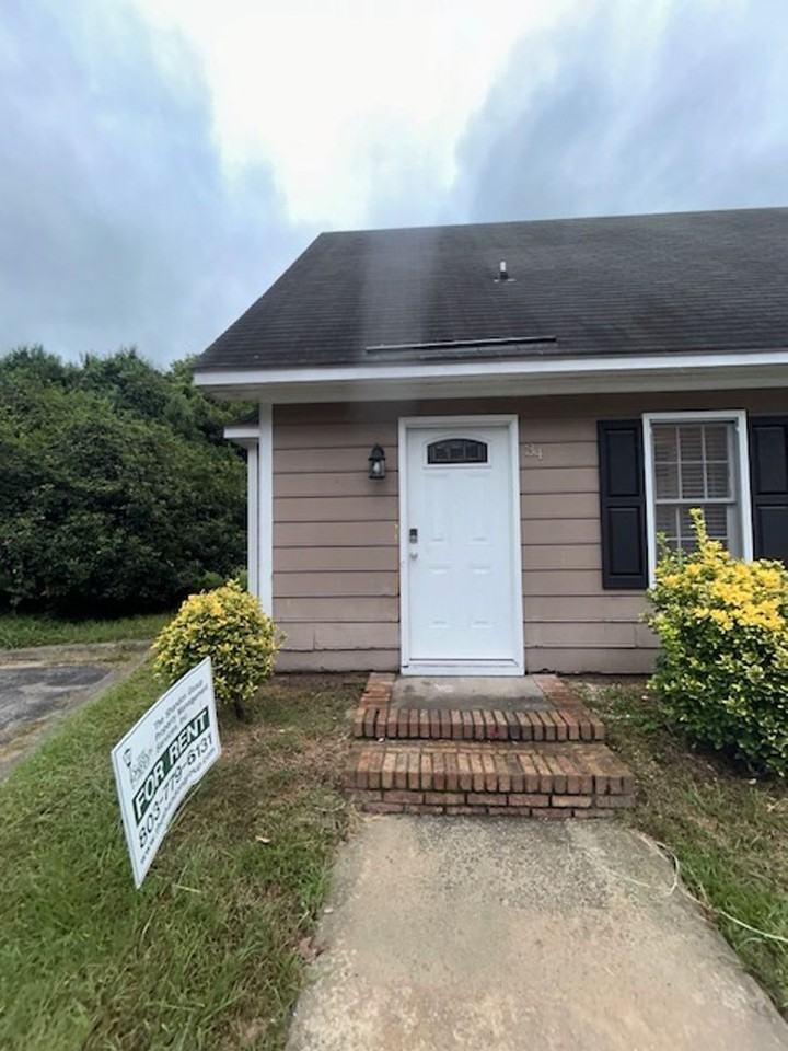 34 Old Clayton Ct - Photo 2 of 21