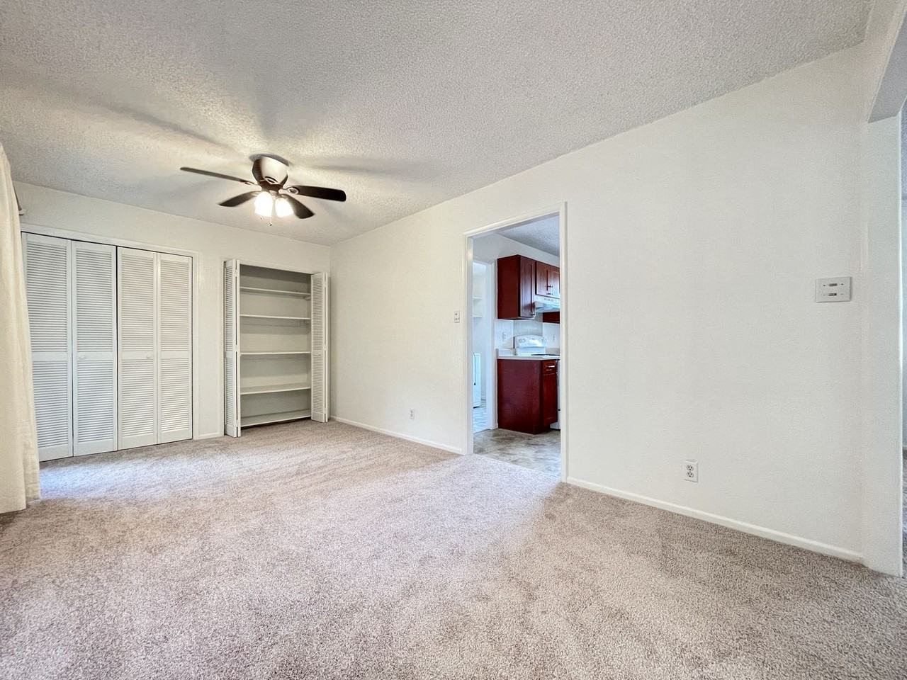 266 Akiohala St - Photo 4 of 22