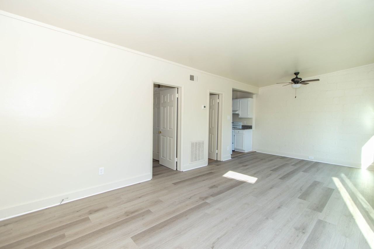 140 South Ave - Photo 7 of 20