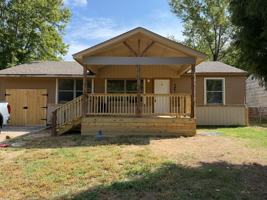 featured image of 2461 N Pittsburg Ave