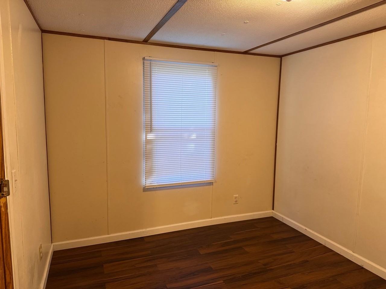 506 Saunders Dr Apt D - Photo 7 of 12