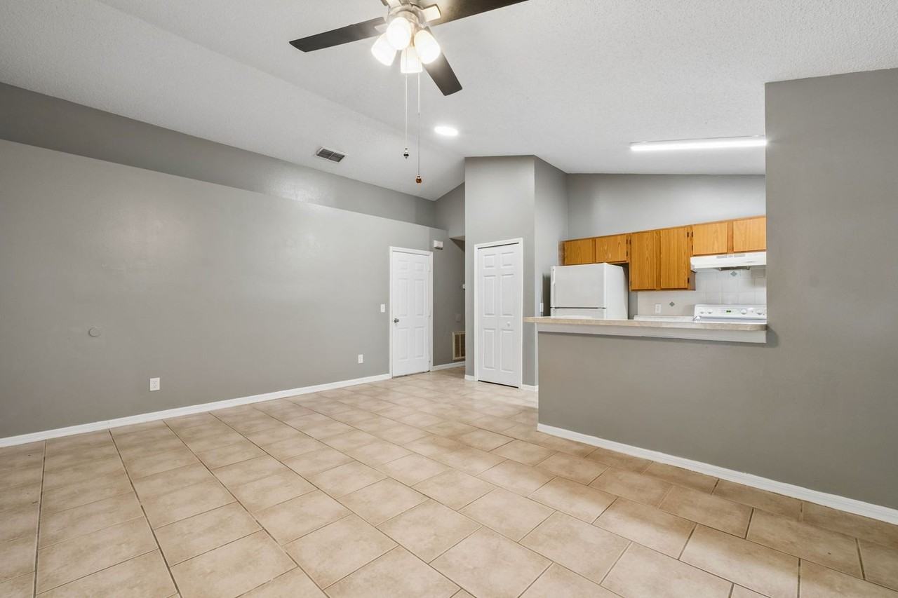5518 Pinto Way - Photo 7 of 15
