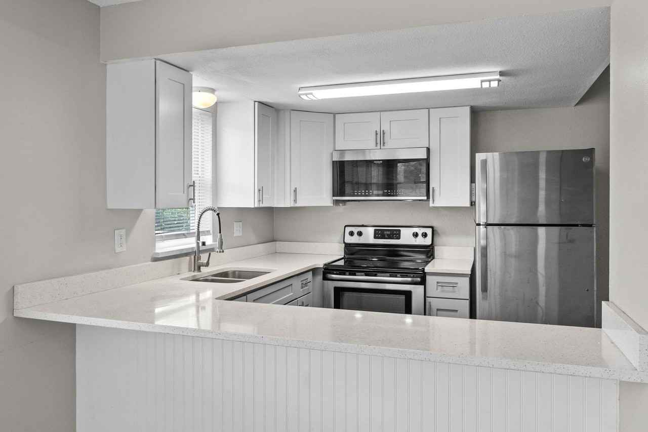 4584 Kirkland Blvd - Photo 7 of 18