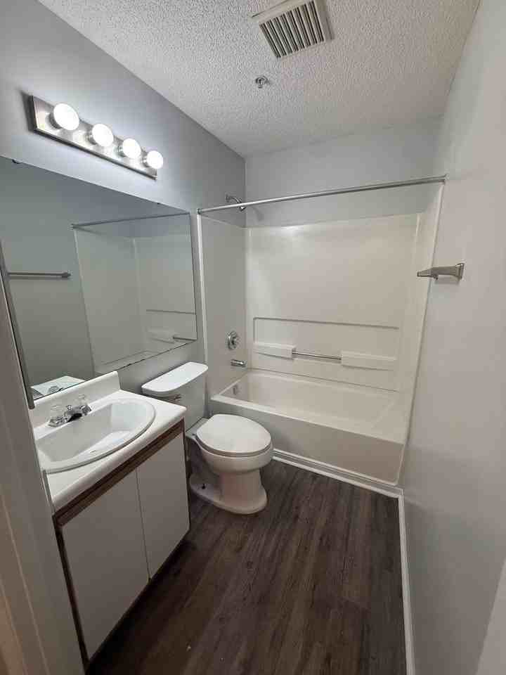 1351 Crab Orchard Dr - Photo 4 of 19