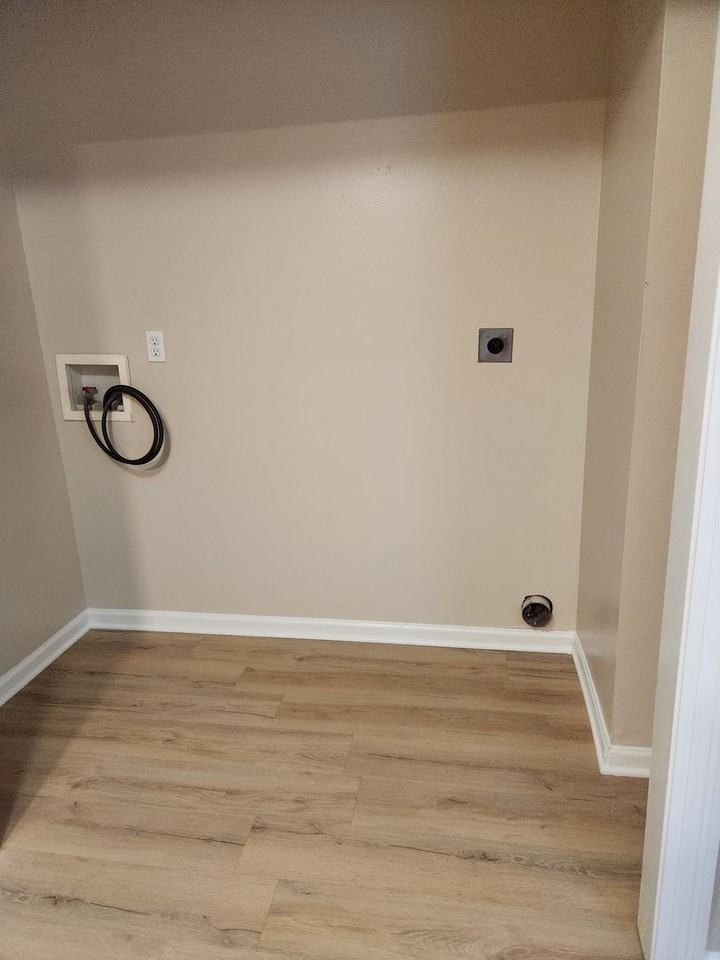 1420 N 47th St - Photo 5 of 14