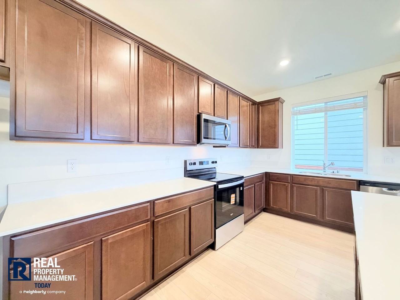 13616 185th Street Ct E - Photo 4 of 27