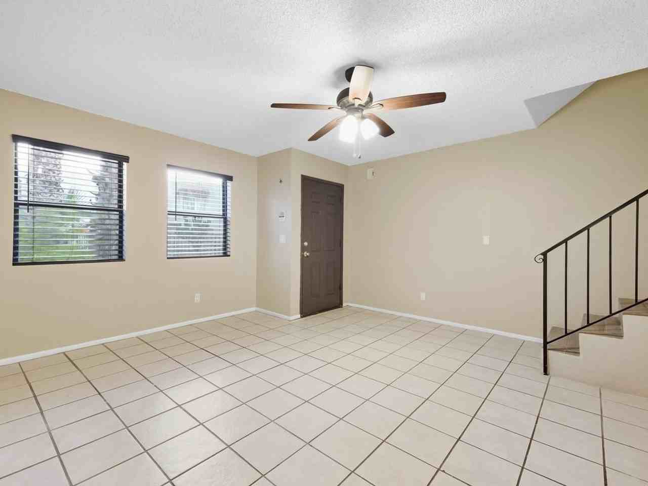 2182 N 1st Ave - Photo 7 of 22