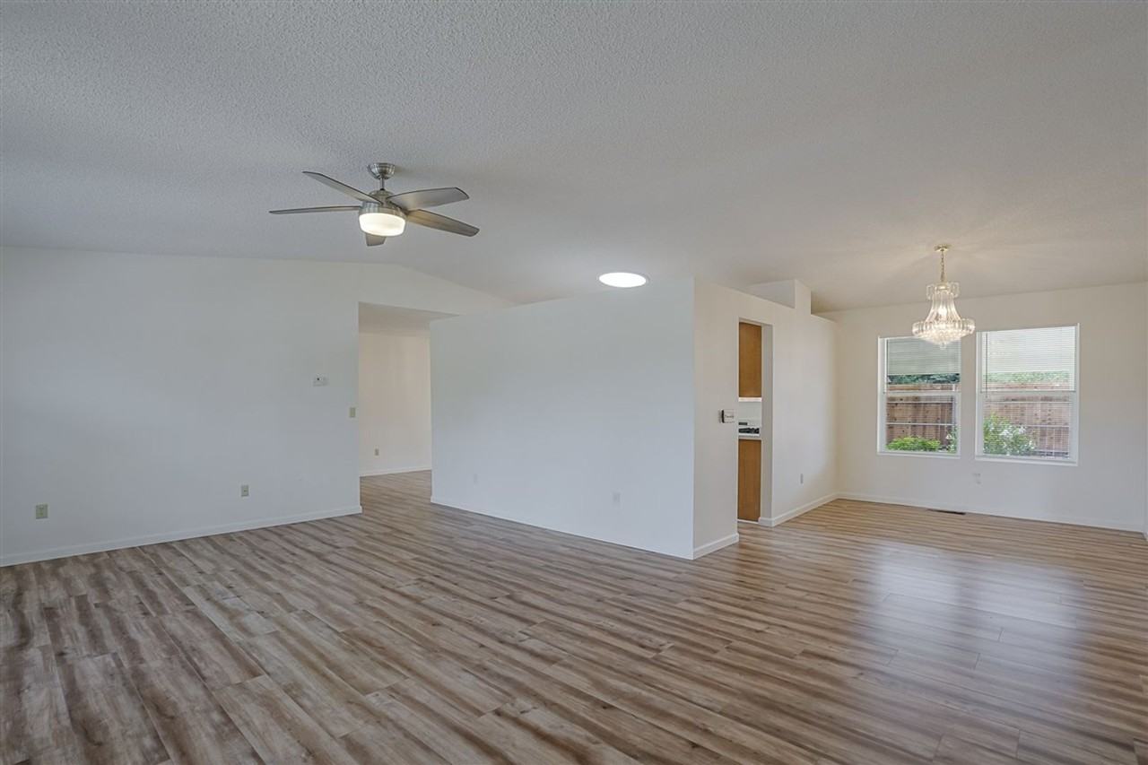 11045 E Turquoise Cir - Photo 6 of 39