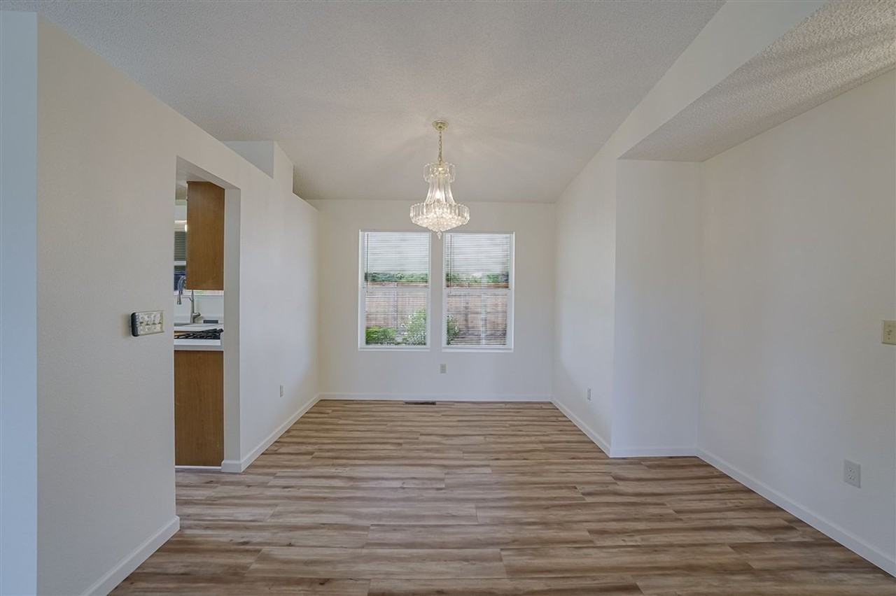 11045 E Turquoise Cir - Photo 7 of 39