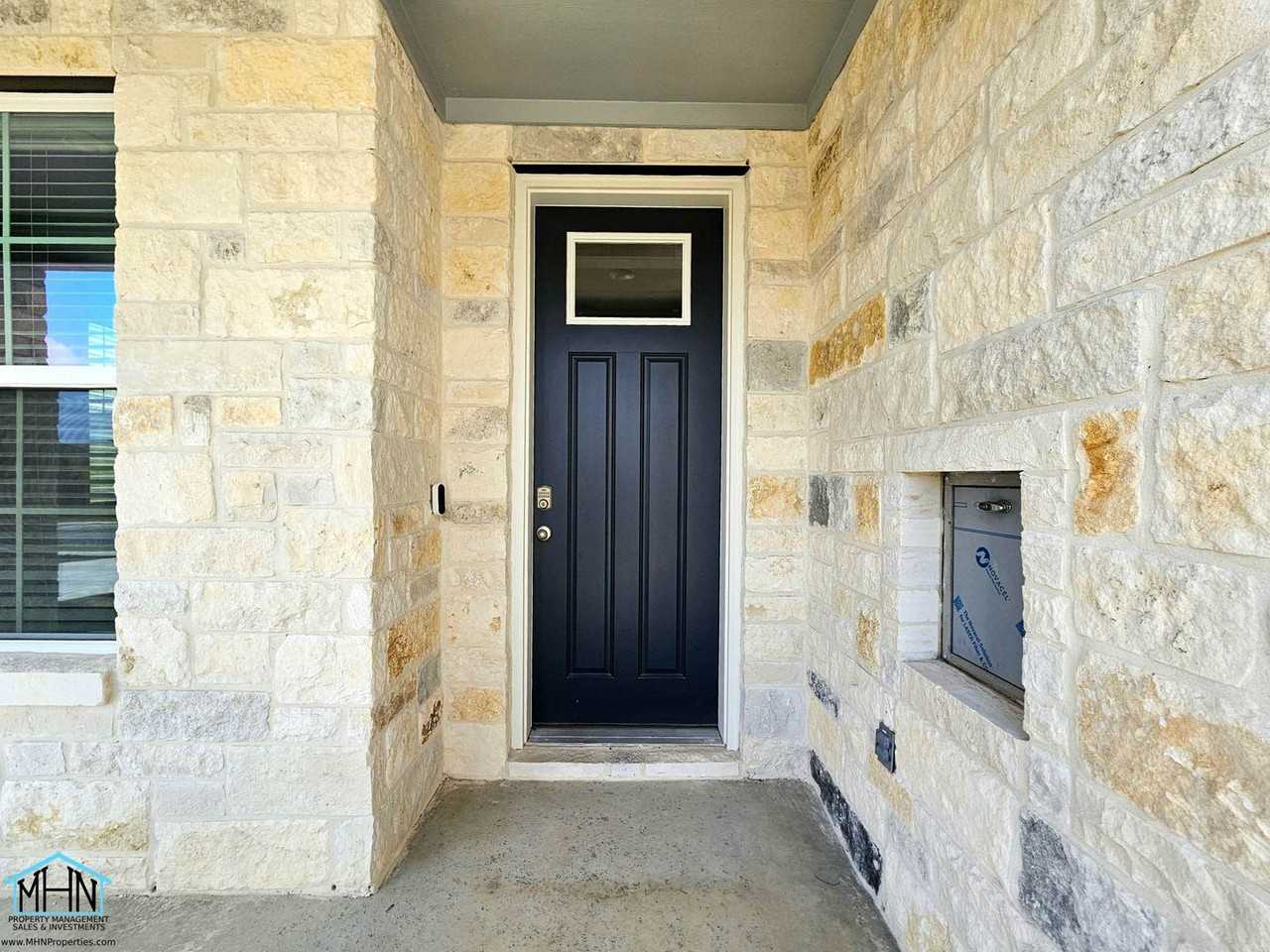 11225 Lowder Ln - Photo 3 of 29