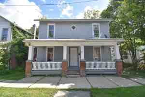 featured image of 38 N Jones St