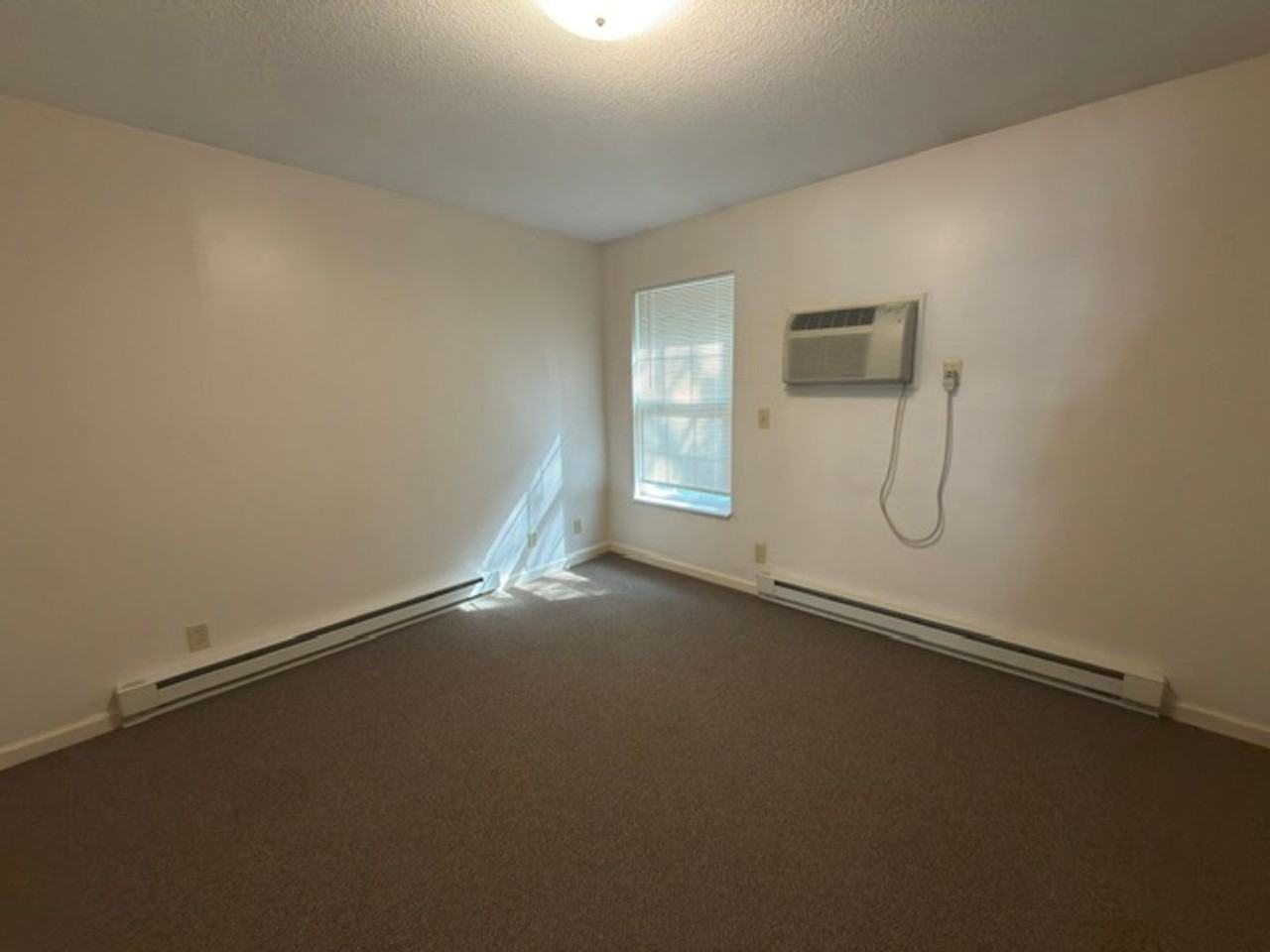 1308 Arthur Ave #6 - Photo 6 of 7