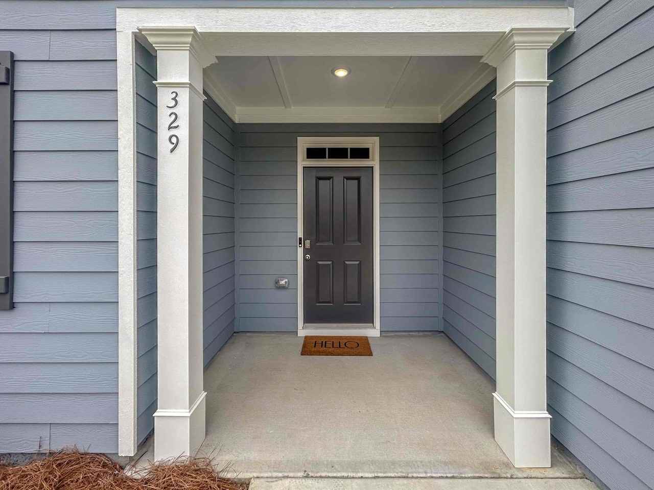 329 Creekview Way - Photo 2 of 40