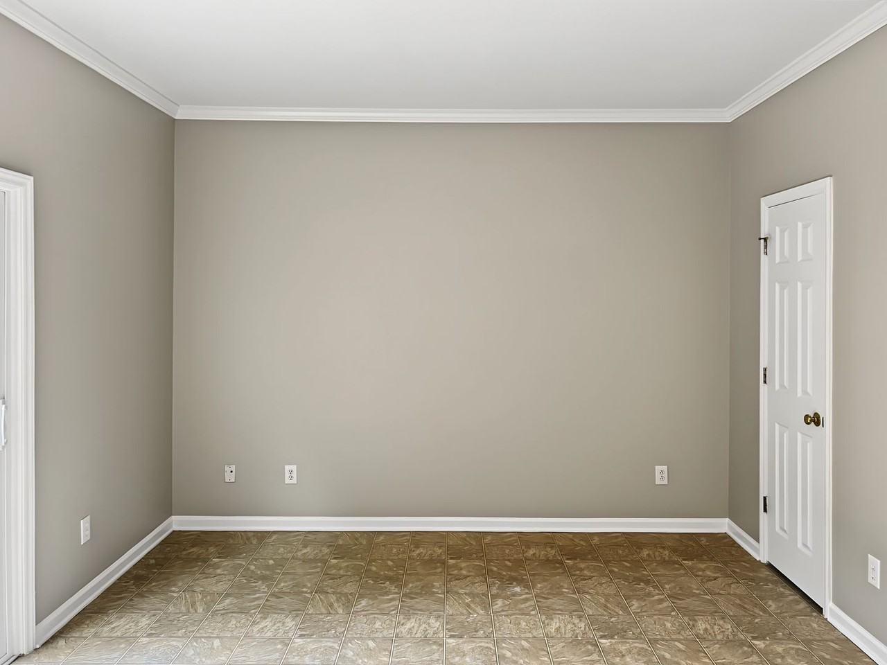 7209 Doverton Ct - Photo 6 of 30