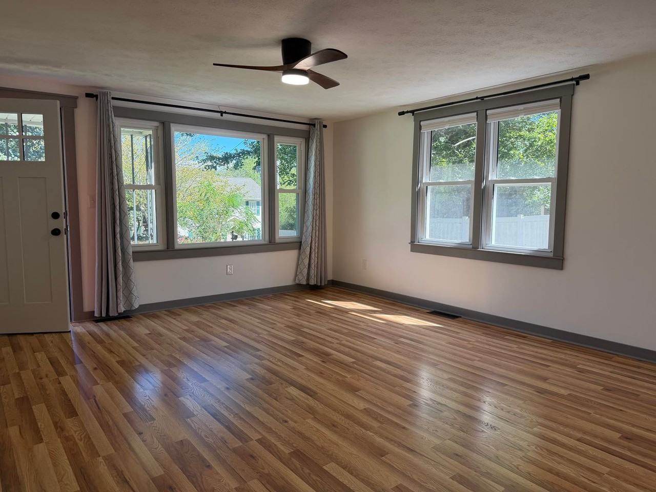 149 Maple Ridge Rd - Photo 4 of 25