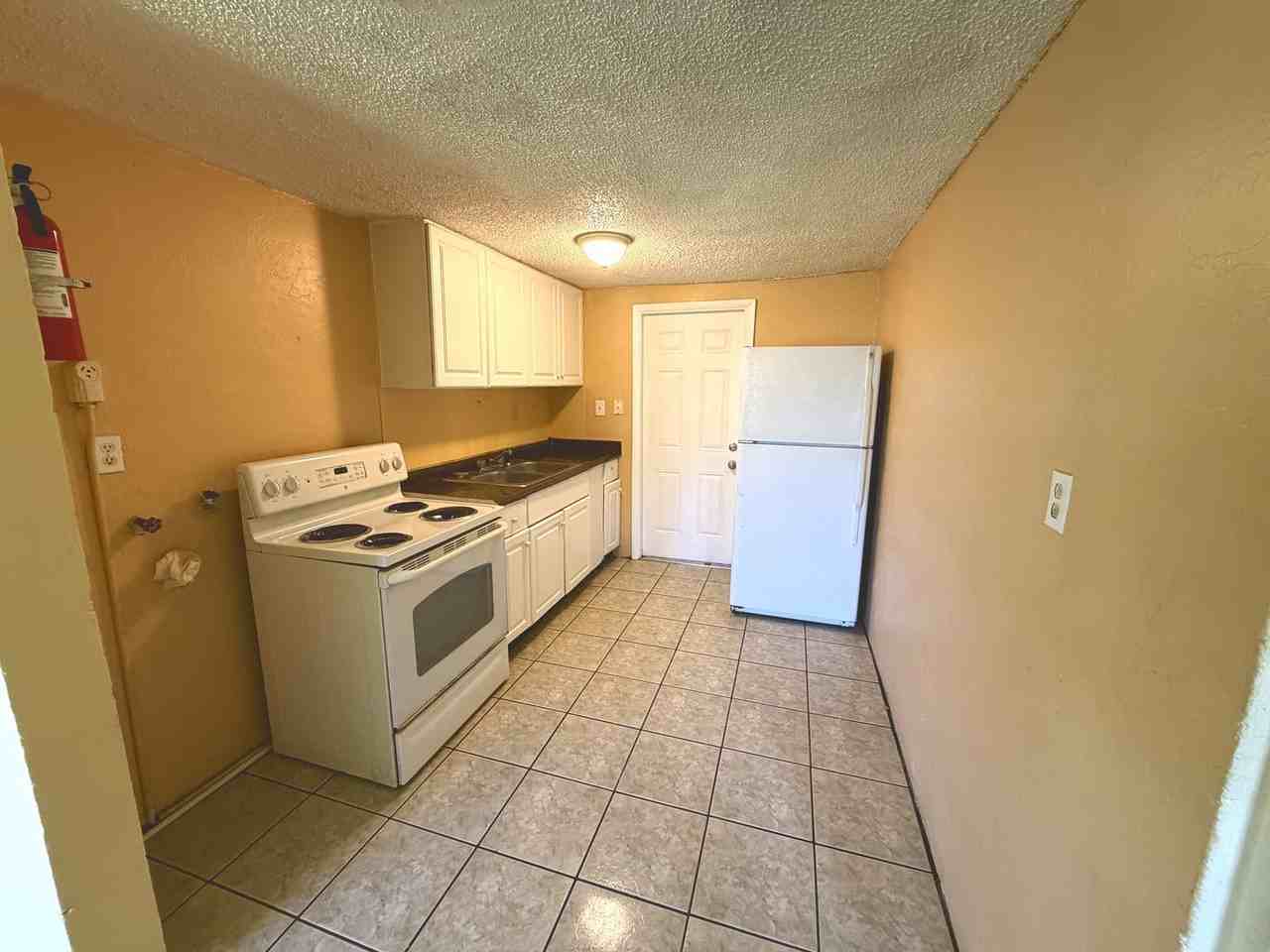 3005 14th St E - Photo 6 of 16