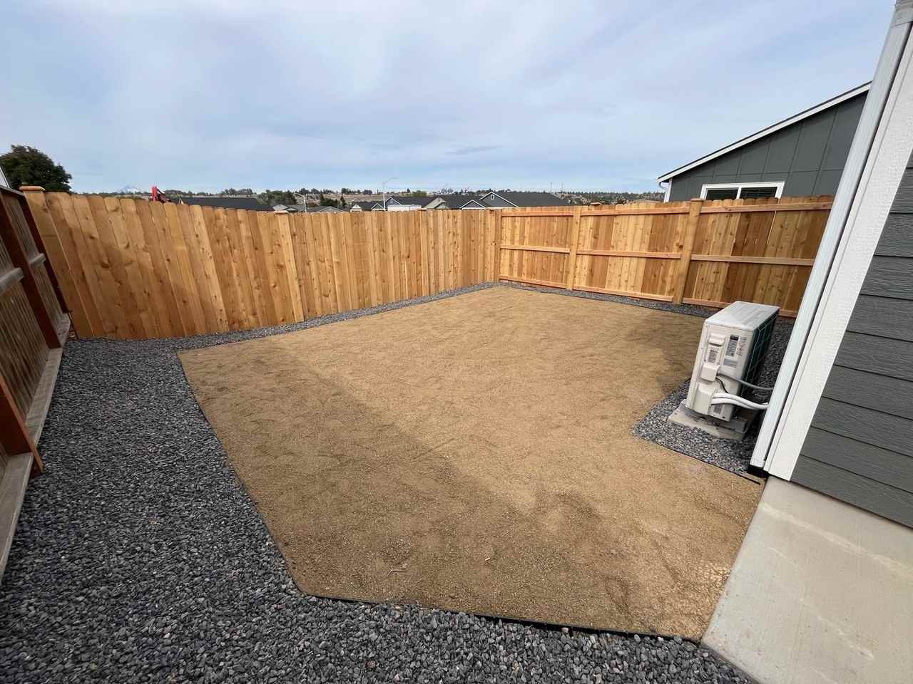 502 Ne 16th St - Photo 7 of 8