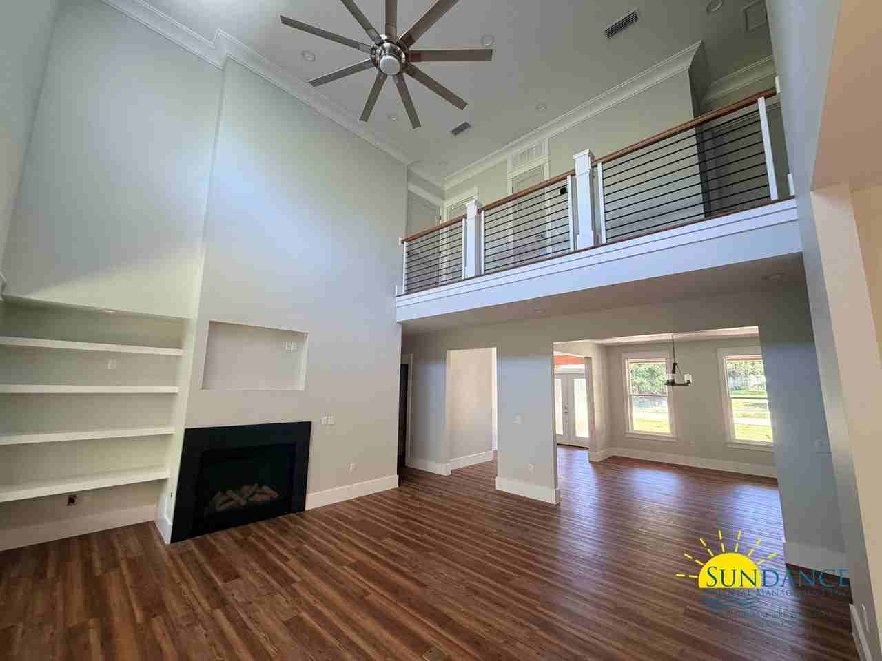 5870 Saratoga Dr - Photo 5 of 27