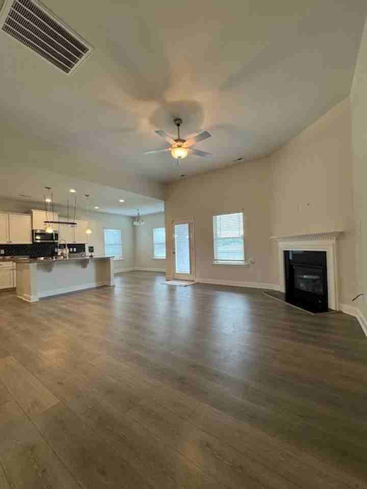 208 S Merganser Dr - Photo 3 of 18