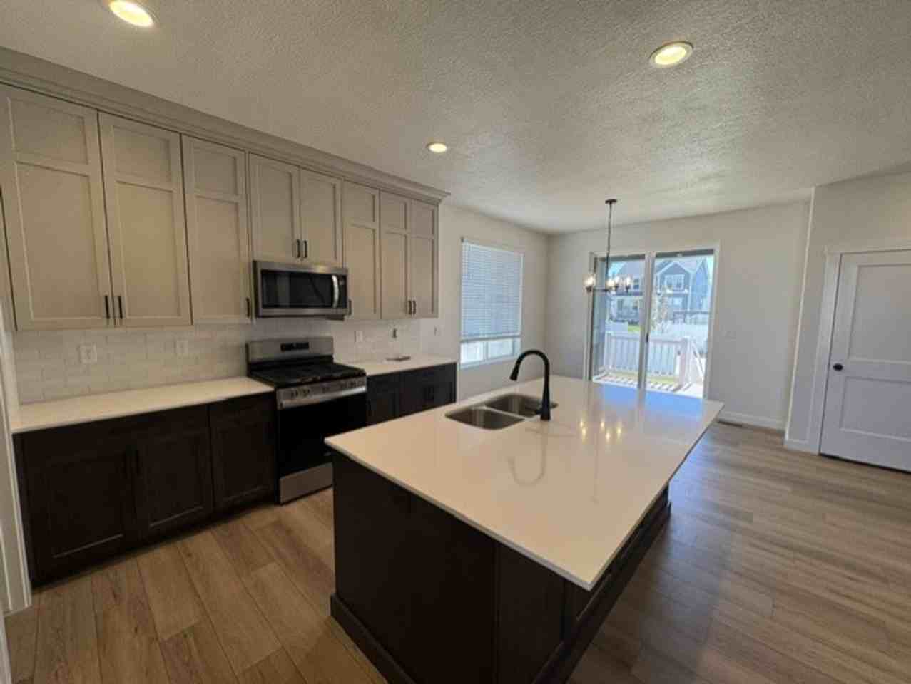 2808 W 2720 N - Photo 6 of 28