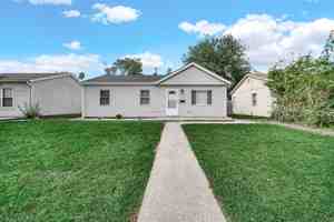 featured image of 7610 Alexander Ave