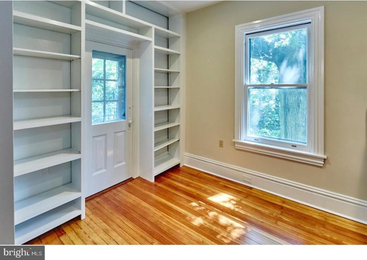 1300 Delaware Ave - Photo 7 of 10